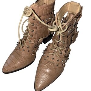 Cape Robbin CLAWS Studded Lace Up Croc Nude Tan Ankle Boots Heels Size‎ 7.5M